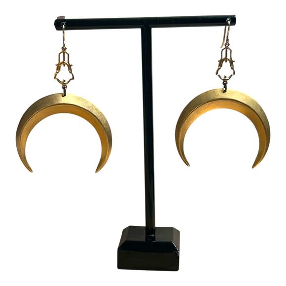 Vintage Brass Crescent Moon Dangle Drop Earrings - Picture 1 of 6